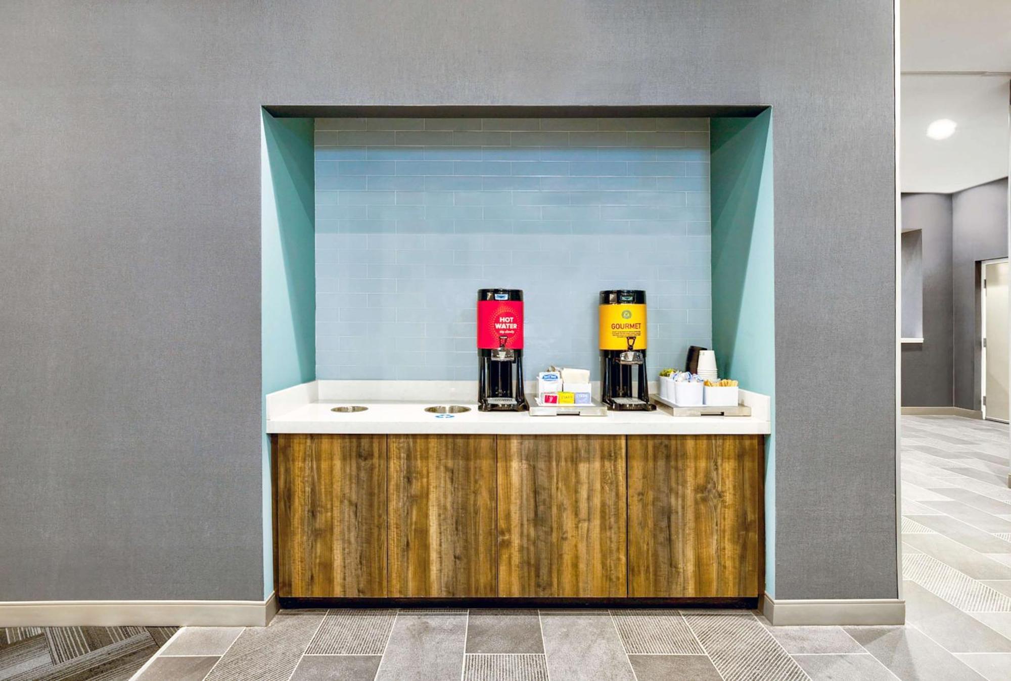 Home2 Suites By Hilton Minneapolis Downtown エクステリア 写真